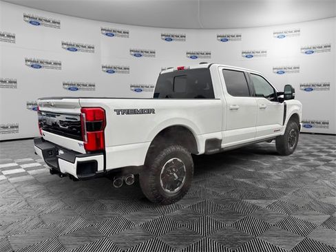 New 2026 Ford F250 Platinum w/ Tremor Off-Road Package image 5