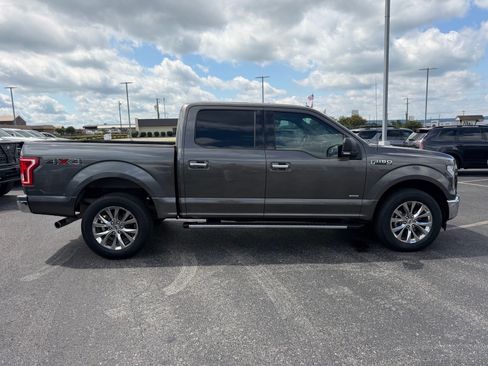 Used 2017 Ford F150 XLT w/ Equipment Group 302A Luxury AWD/4WD image 10