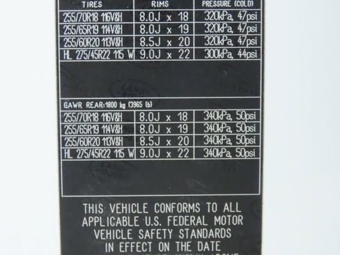 Certified 2025 Land Rover Defender 110 S image 35