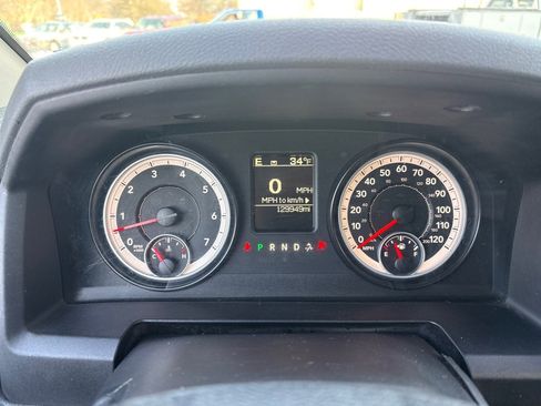 Used 2014 RAM 1500 Express image 15