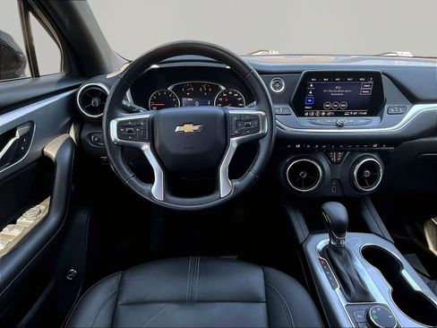 Used 2021 Chevrolet Blazer LT FWD image 8