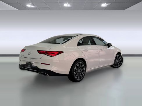 Used 2023 Mercedes-Benz CLA 250 image 8