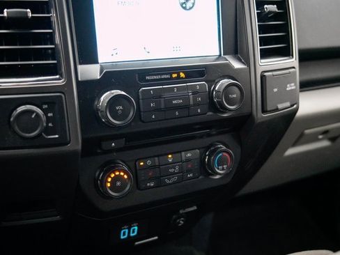 Used 2017 Ford F150 XLT w/ Equipment Group 302A Luxury image 29