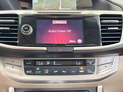Used 2013 Honda Accord EX-L image 49