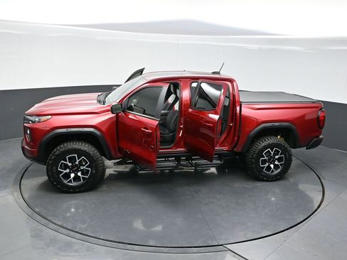 Used 2024 GMC Canyon AT4X image 33