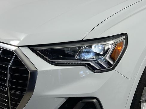 Used 2023 Audi Q3 2.0T Premium Plus w/ Premium Plus Package image 12