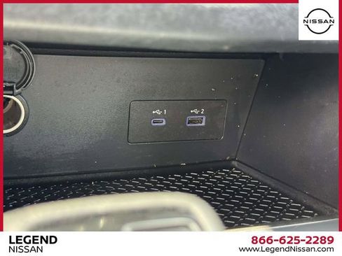 Used 2024 Nissan Pathfinder S AWD/4WD image 27