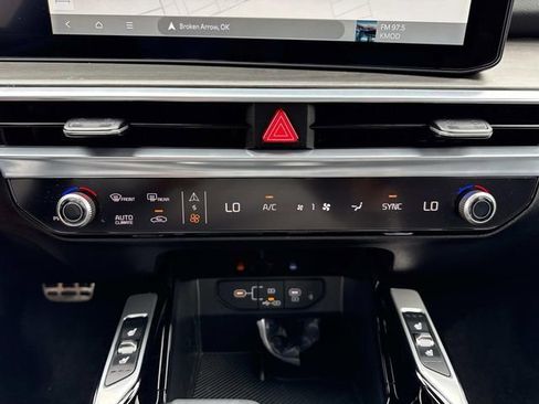 New 2026 Kia Sorento SX Prestige image 24