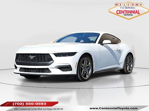 Used 2025 Ford Mustang Premium RWD image 1