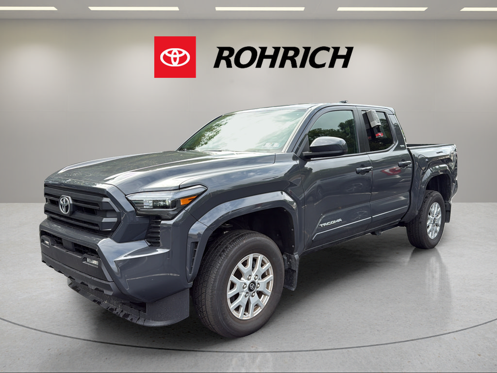 Certified 2025 Toyota Tacoma SR5 AWD/4WD image 1