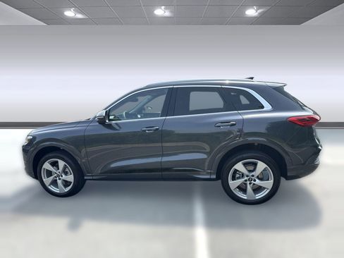 New 2025 Audi Q5 Premium Plus AWD/4WD image 2