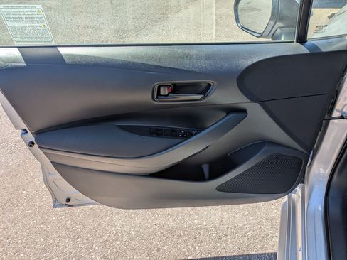 Used 2023 Toyota Corolla LE image 10