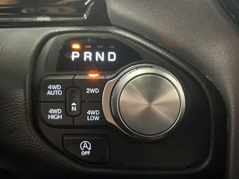 Used 2025 RAM 1500 Laramie w/ Night Edition AWD/4WD image 19