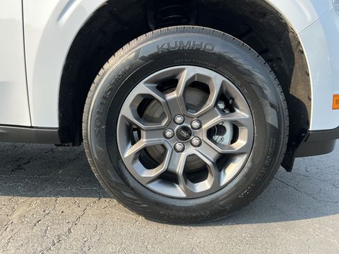 Used 2023 Ford Maverick XLT w/ Equipment Group 300A Standard AWD/4WD image 10