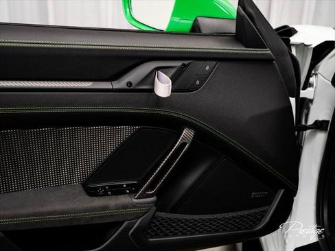 Used 2023 Porsche 911 GT3 RS RWD image 25