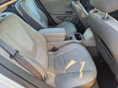 Used 2013 Chevrolet Volt Premium w/ Premium Trim Package FWD image 14
