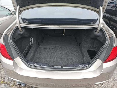 Used 2016 BMW 528i xDrive Sedan image 12