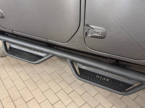 Used 2021 Jeep Wrangler Unlimited Sport image 17