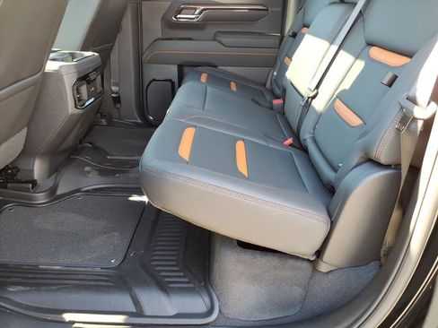 New 2026 GMC Sierra 1500 AT4 w/ AT4 Premium Package image 11