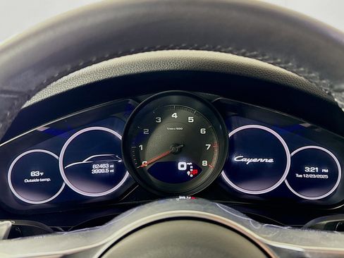 Certified 2019 Porsche Cayenne image 15
