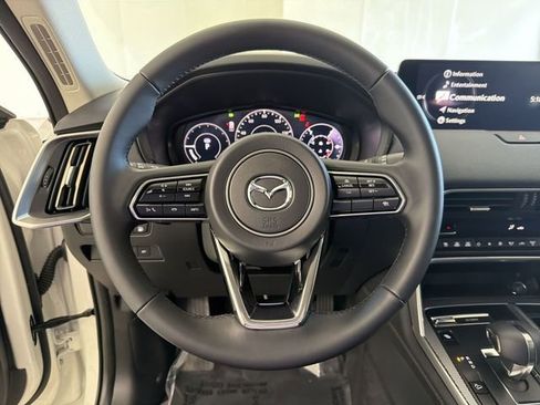 New 2026 MAZDA CX-90 Plug-In Hybrid w/ Preferred image 30