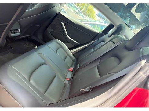 Used 2022 Tesla Model 3 Long Range AWD/4WD image 6