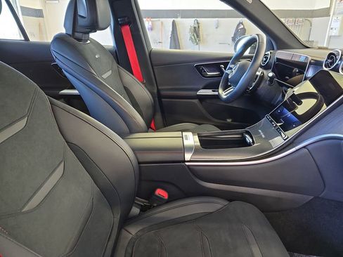 Certified 2025 Mercedes-Benz GLC 43 AMG 4MATIC image 10