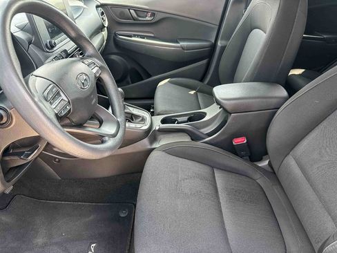 Used 2022 Hyundai Kona SEL image 13