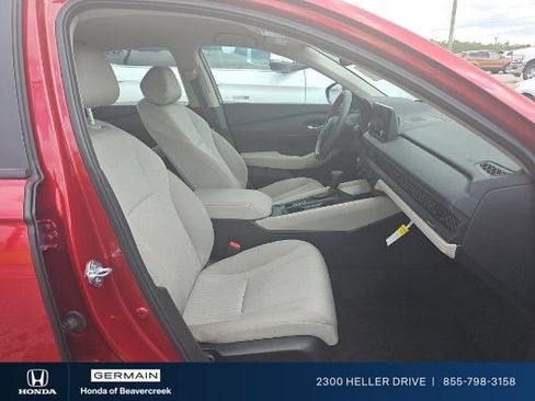 Used 2025 Honda Accord LX image 8