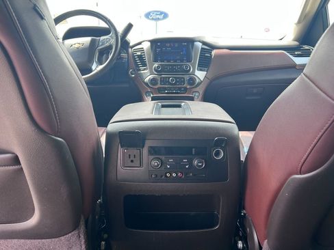 Used 2015 Chevrolet Tahoe LTZ AWD/4WD image 17