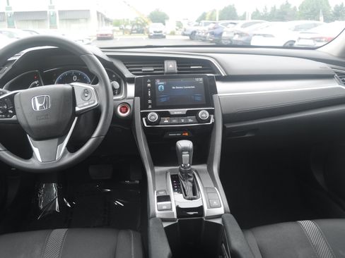 Used 2018 Honda Civic EX image 13