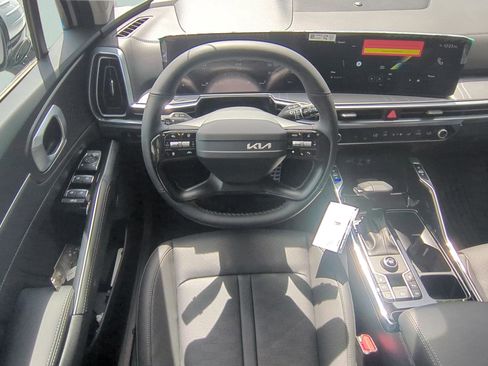 New 2026 Kia Sorento SX image 14