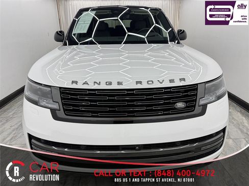 Used 2022 Land Rover Range Rover Long Wheelbase SE AWD/4WD image 2