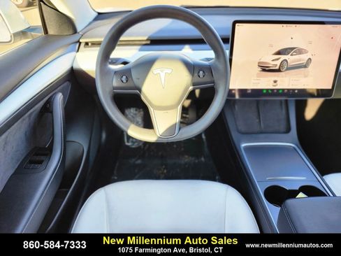 Used 2022 Tesla Model 3 Long Range image 13