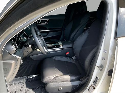 Certified 2025 Mercedes-Benz C 300 Sedan image 8