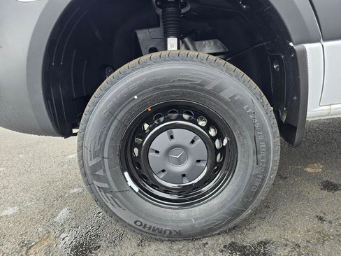 New 2026 Mercedes-Benz Sprinter 2500 image 10