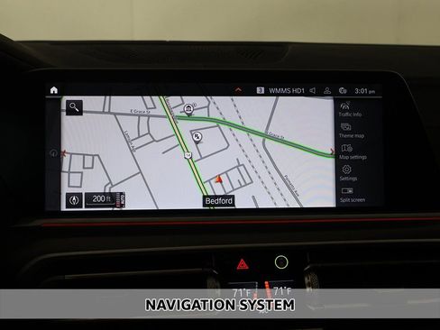 Used 2023 BMW X5 xDrive40i AWD/4WD image 3