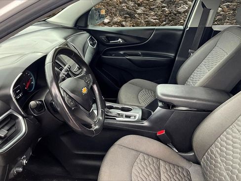 Used 2018 Chevrolet Equinox LT image 23