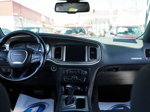 Used 2022 Dodge Charger GT RWD image 9
