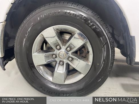 Used 2015 RAM 1500 Classic SLT RWD image 10