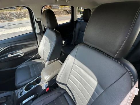 Used 2014 Ford Escape Titanium image 15