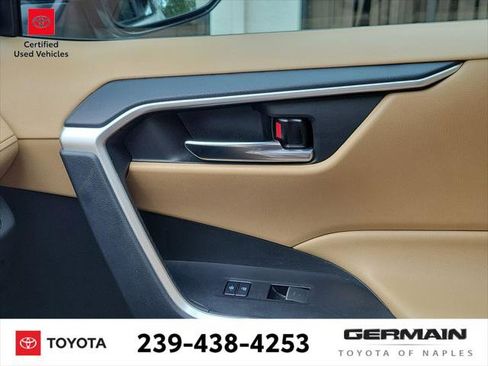 Certified 2022 Toyota RAV4 XLE w/ Convenience Package FWD image 27