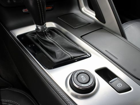 Used 2018 Chevrolet Corvette Z06 image 50