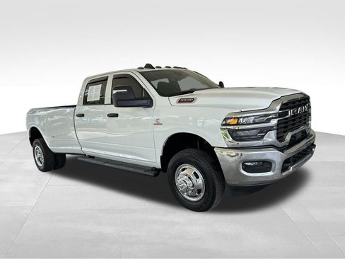 Used 2026 RAM 3500 Tradesman AWD/4WD image 2