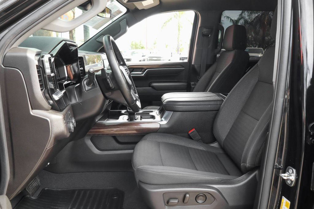 Used 2025 Chevrolet Silverado 1500 RST w/ All Star Edition Plus RWD image 19