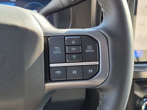 New 2026 Ford F250 Lariat w/ Lariat Premium Package AWD/4WD image 17