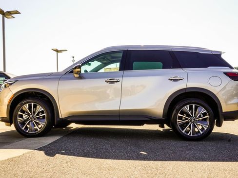 New 2027 INFINITI QX60 Luxe FWD image 9