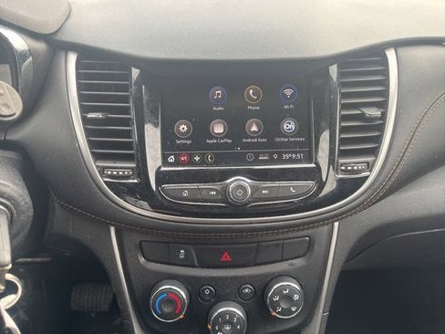 Certified 2021 Chevrolet Trax LS image 12