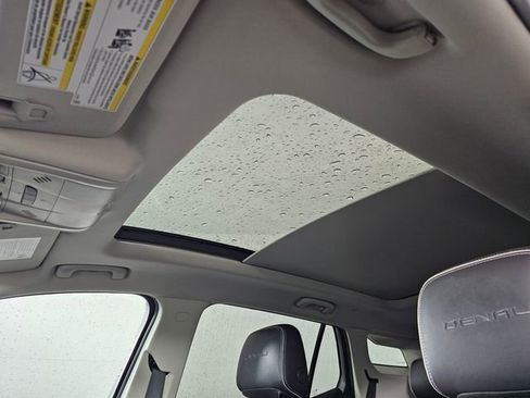 Used 2020 GMC Terrain Denali w/ Denali Premium Package image 26