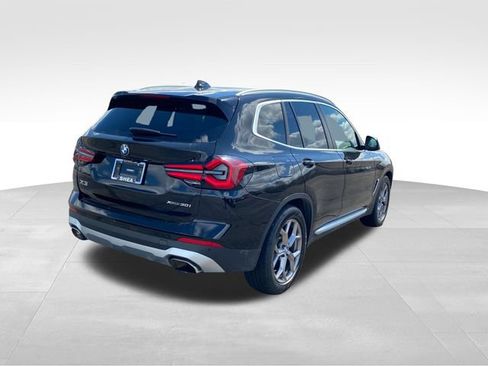 Used 2022 BMW X3 xDrive30i AWD/4WD image 3